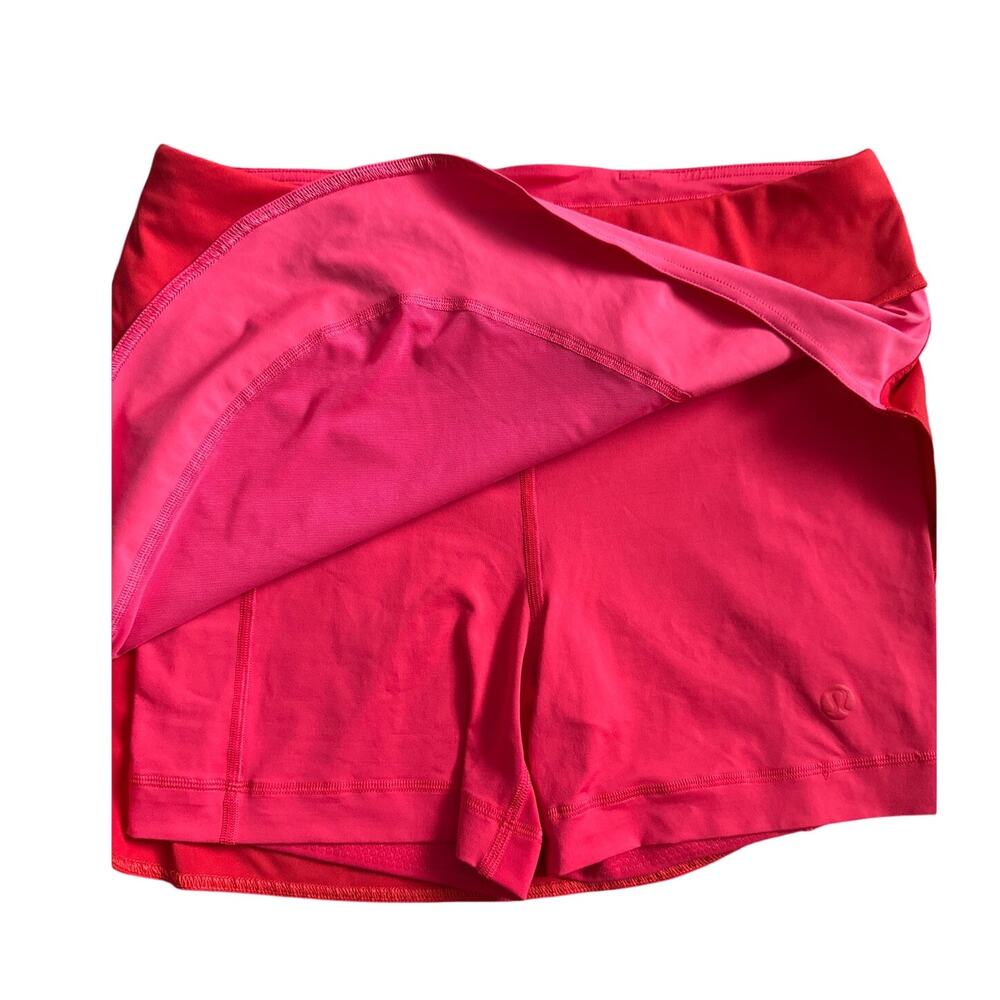 Lululemon Asymmetrical Layered High-Rise Tennis Skirt in Hot Heat Size 10 - Picture 7 of 10